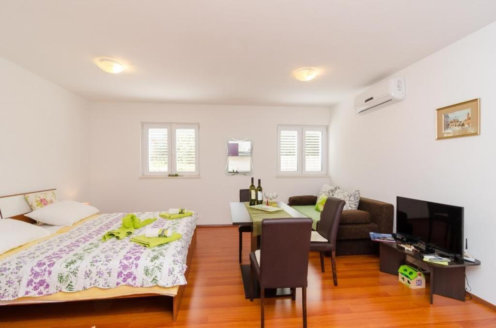 Apartments Ira دوبروفينك المظهر الخارجي الصورة